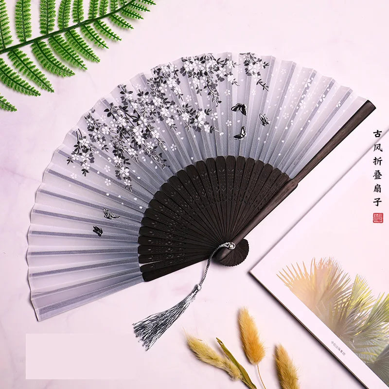 Traditioneller japanischer Stil Blumiger Handfächer | Karnz