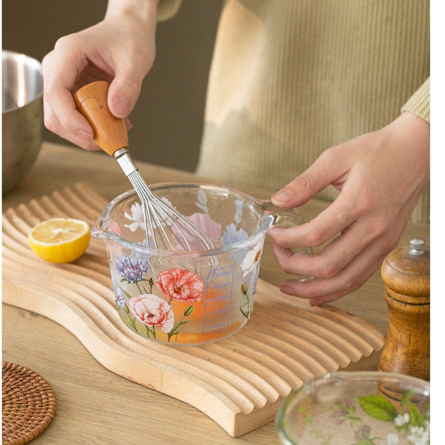 Retro Flowers Messbecher mit Deckel