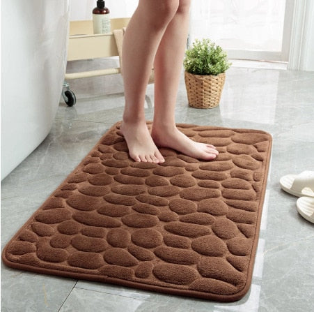 Prägierte rutschfeste Badematte mit Memory Foam Komfort | Karnz