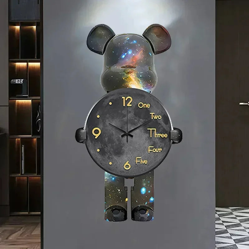 Glühender Stern Bär LED Wanduhr