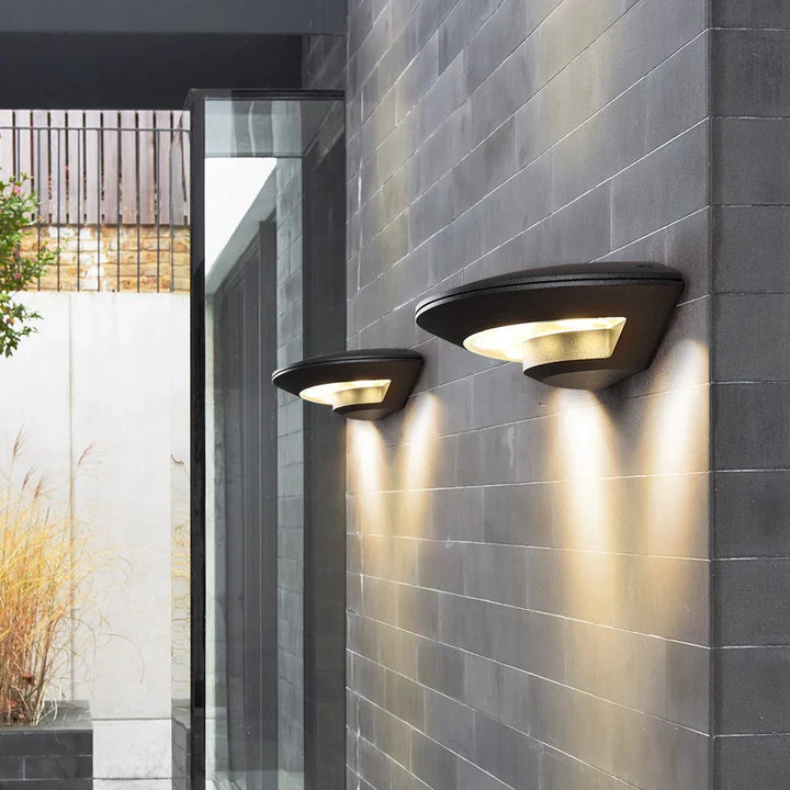 Moderne LED Außenwandleuchte für Garten und Terrasse – Wetterfest, Energiesparend & Dekorativ | Karnz