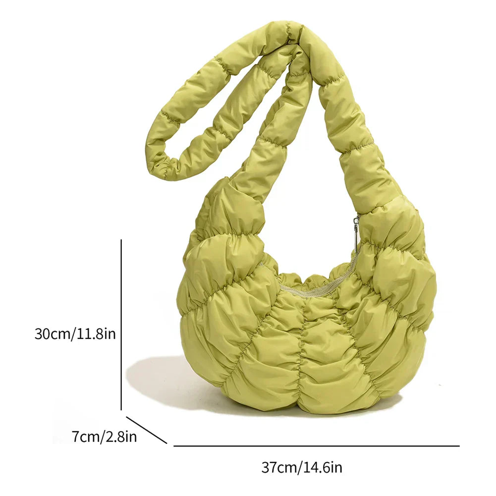 Puff Croissant Schultertasche