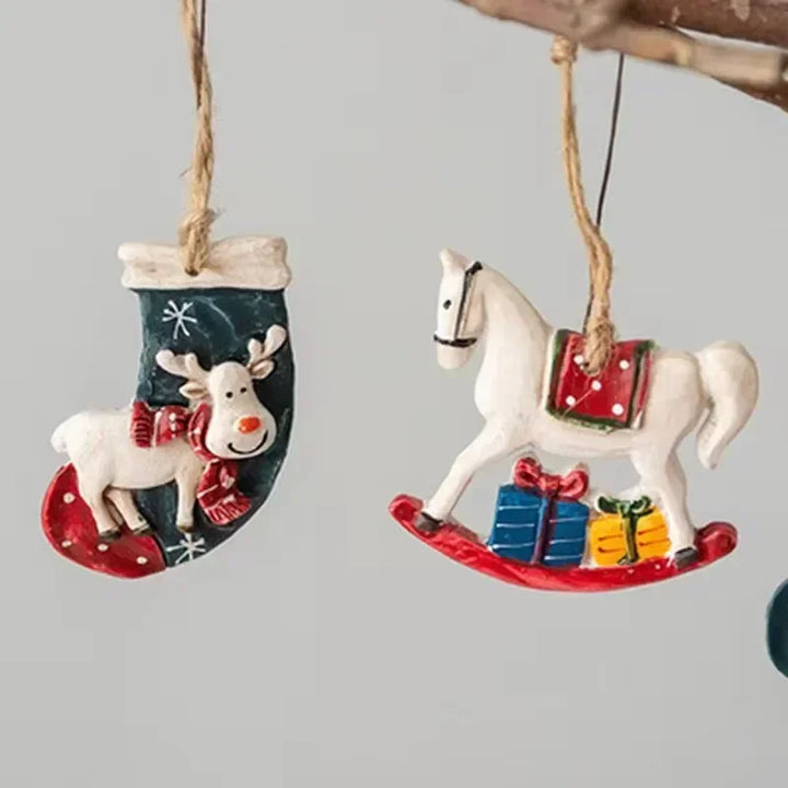 Klassische Weihnachtsdeko – Hängende Weihnachtsstrümpfe mit Elchmotiv | Karnz
