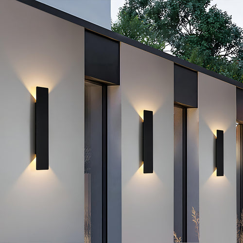 Kashti Outdoor Wasserdichte Rechteckige Auf/Ab Wandlampe | Karnz