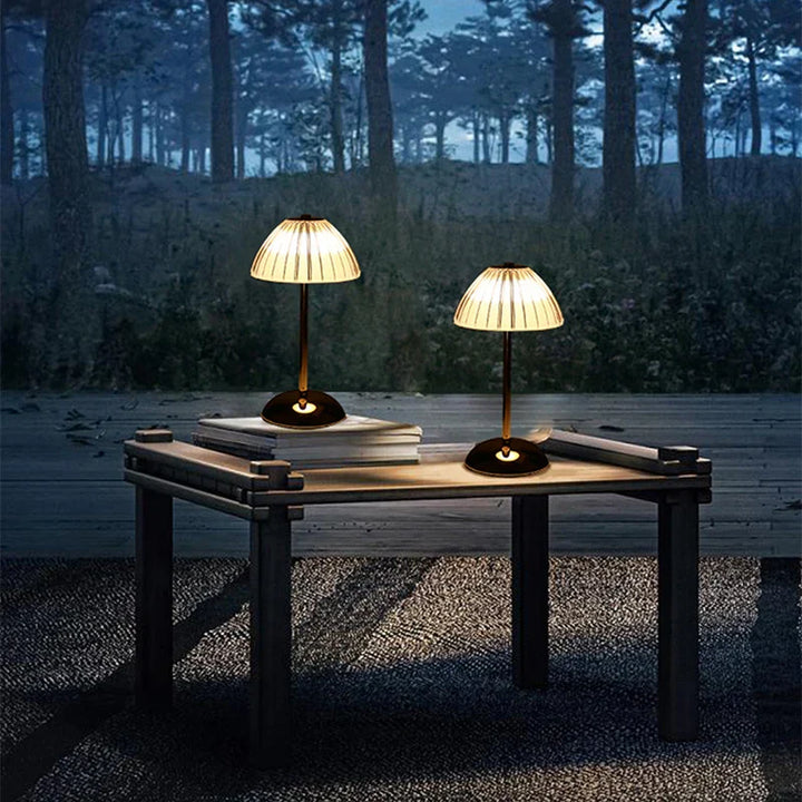 Nordische LED Tischleuchte – Dimmbar, Modernes Design für Wohnzimmer & Schlafzimmer | Karnz