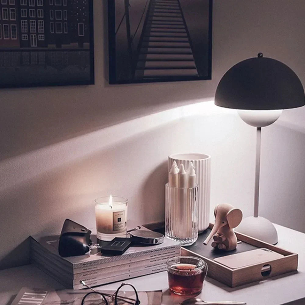 Karnz | Verstellbare Helligkeit Blumenpottlampe - Italienische wiederaufladbare Tischlampe VP3
