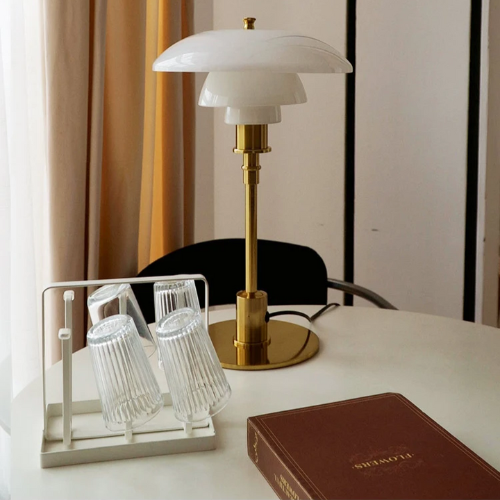 Karnz | Skandinavische Designer Tischlampe Minimalistisch