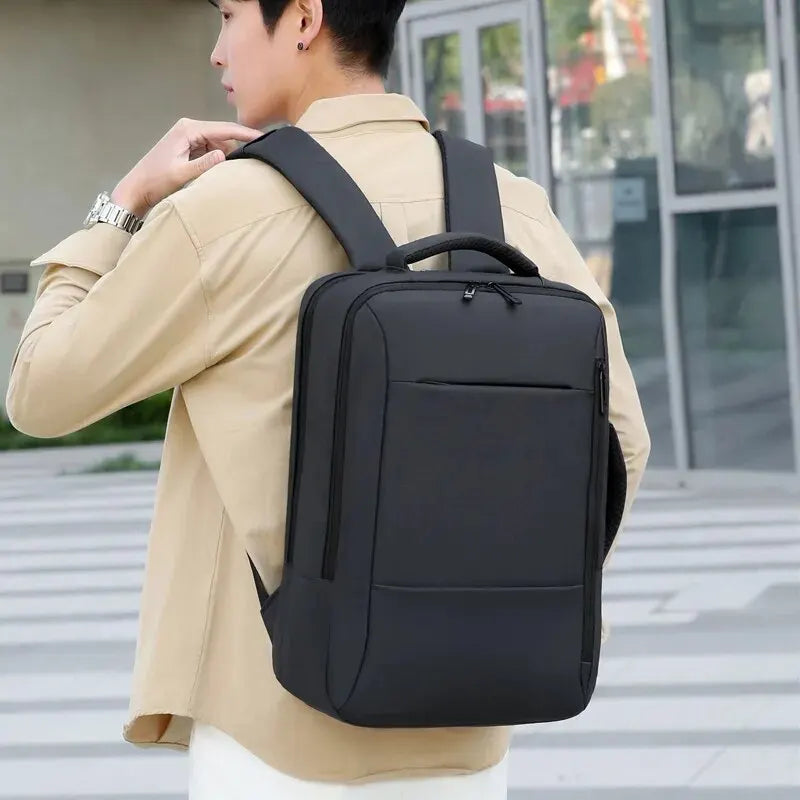 Simple Life USB Lade Geschäftsrucksack | Karnz
