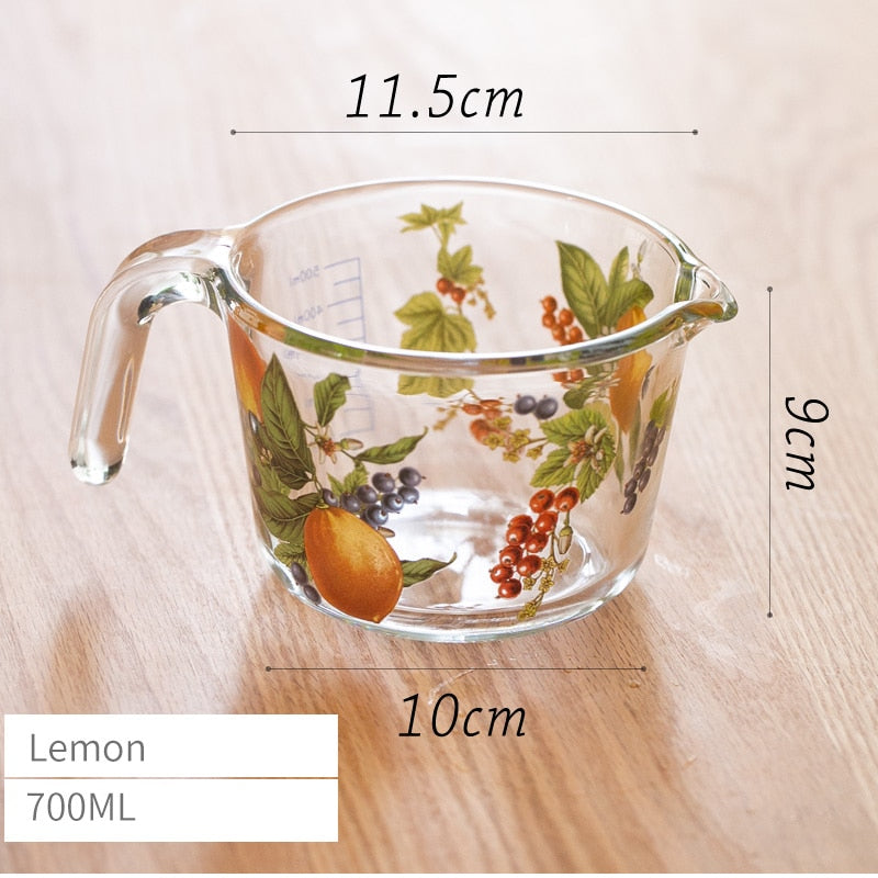 Retro Flowers Messbecher mit Deckel