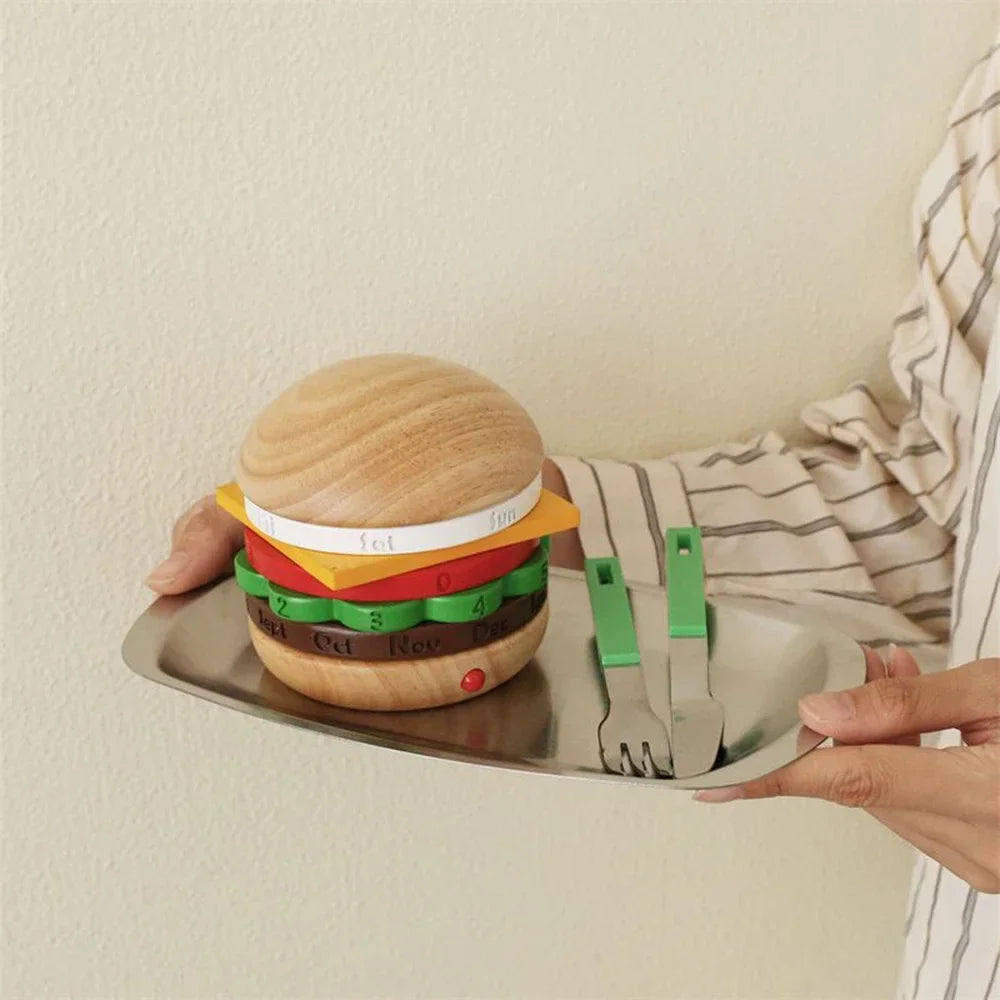 Rotierender Holz-Hamburger Dekorationskalender | Karnz