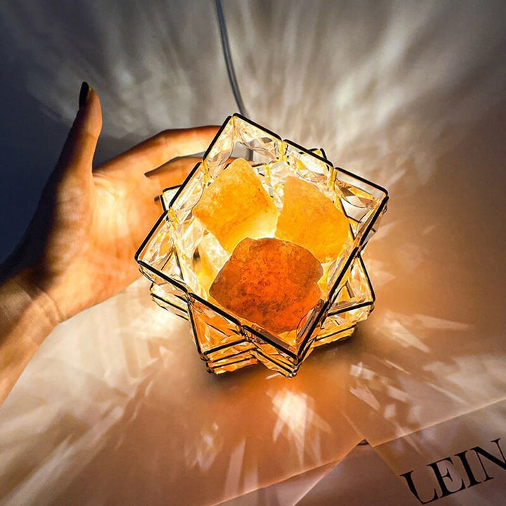Crystal Room Stimmung Ambient Geo Shimmer Würfellicht | Karnz