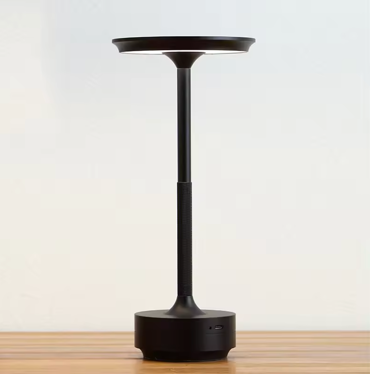 ClarityGlow Luxus Edition | Kabellose LED Tischlampe | Karnz