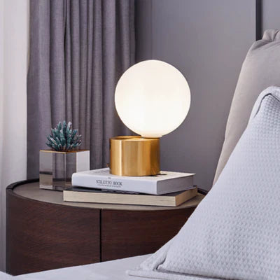 Kippbare Globuslampe Karnz