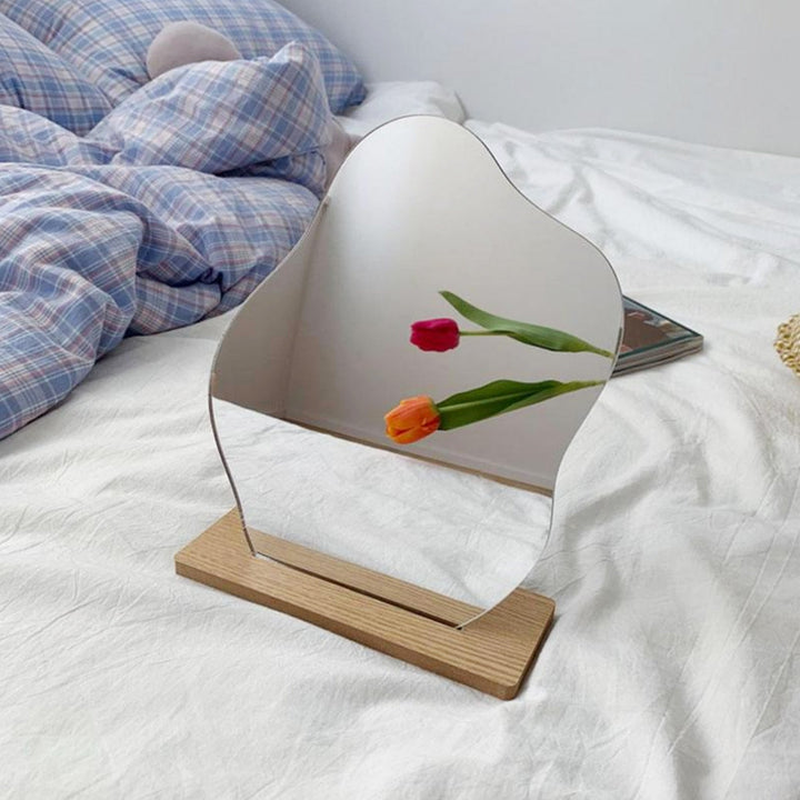 Wavy & Curvy Mirror | Karnz