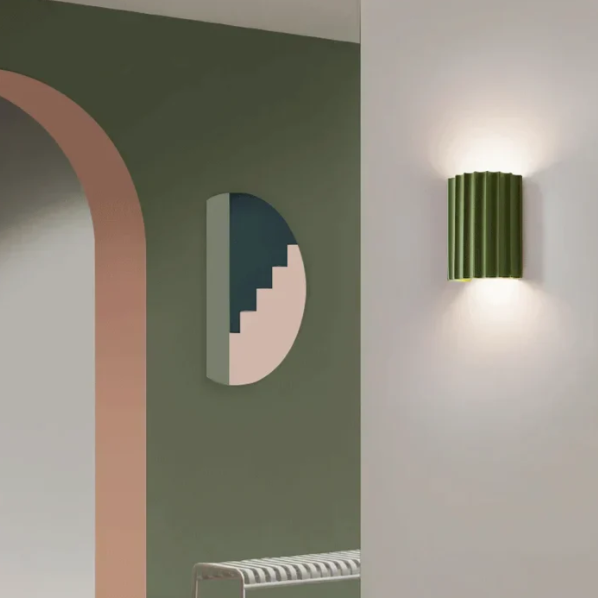 Sandsberg | Zeitgemäße Wandlampe aus Harz