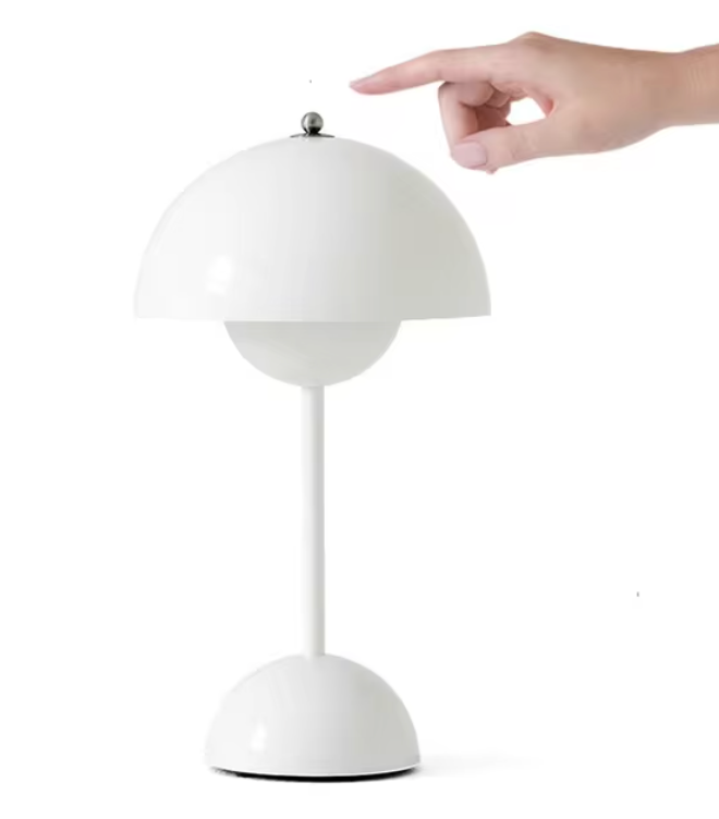 Luminous Waves LED Tischlampe Karnz