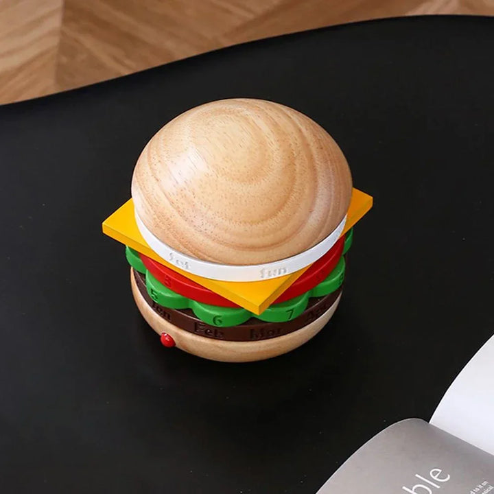 Rotierender Holz-Hamburger Dekorationskalender | Karnz