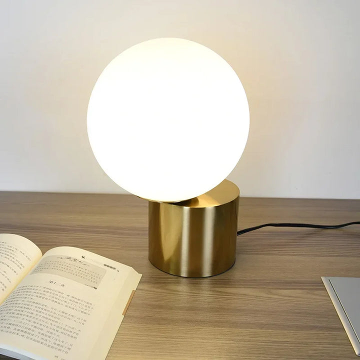 Kippbare Globuslampe Karnz