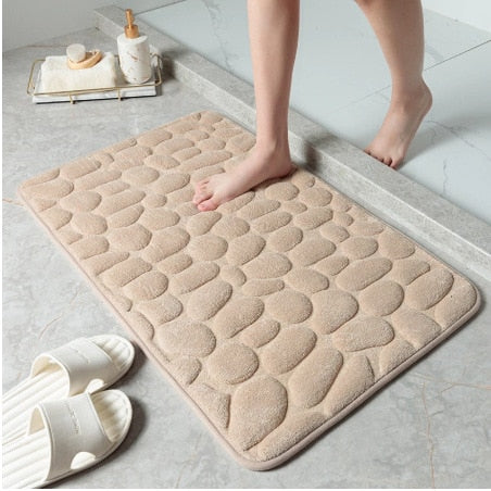 Prägierte rutschfeste Badematte mit Memory Foam Komfort | Karnz
