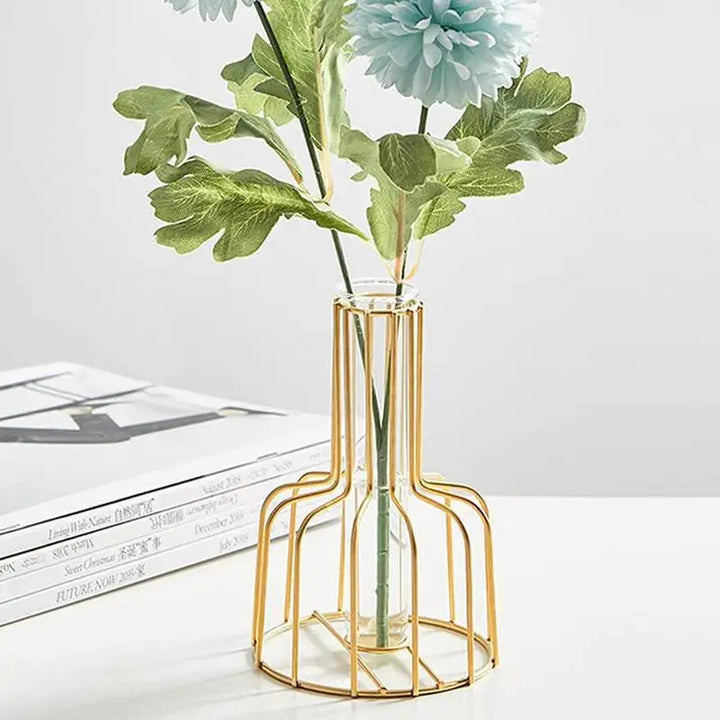 Gold Cage Vase Karnz