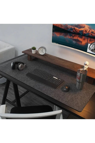 Schreibtischunterlage aus weichem Wollfilz
