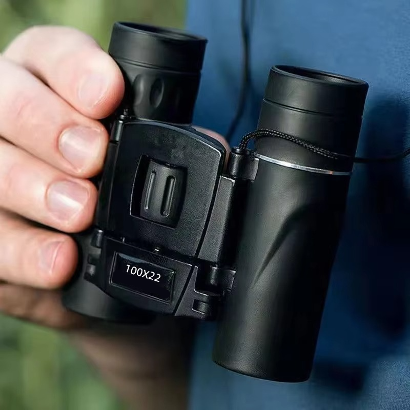 Kompaktes 100x22 HD-Fernglas mit BAK4 FMC-Optik für große Reichweiten – ideal für Jagd, Sport, Camping und Reisen.