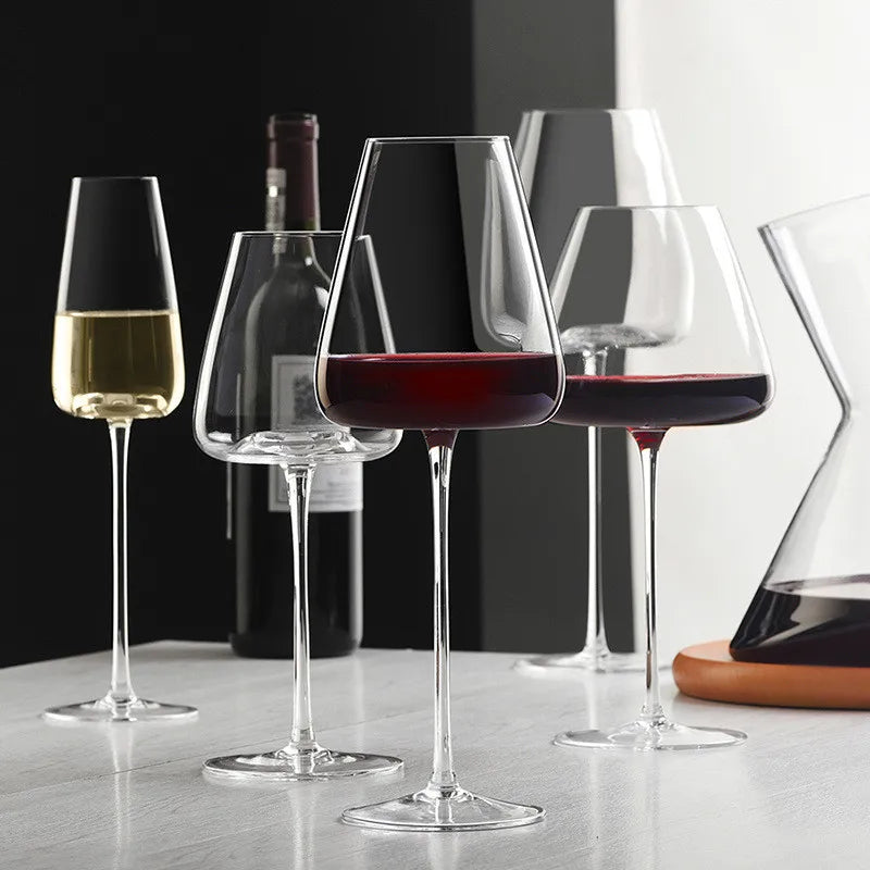 Sets von 2, 4 & 6 handgefertigten Kristall-Wein- und Sektgläsern - 4 Größen | Karnz