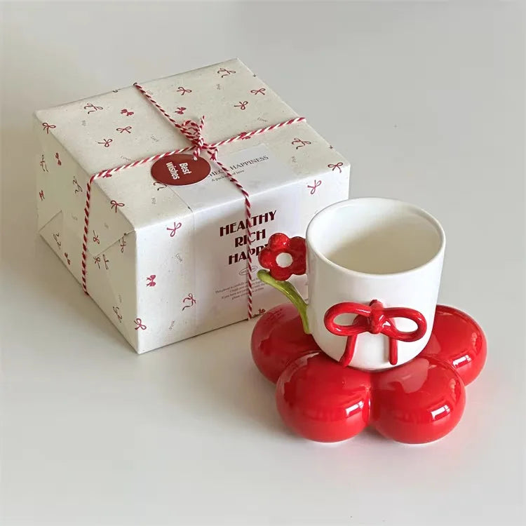 Bandverzierter Keramiksbecher – Handgefertigte Eleganz für Kaffee- und Teeliebhaber