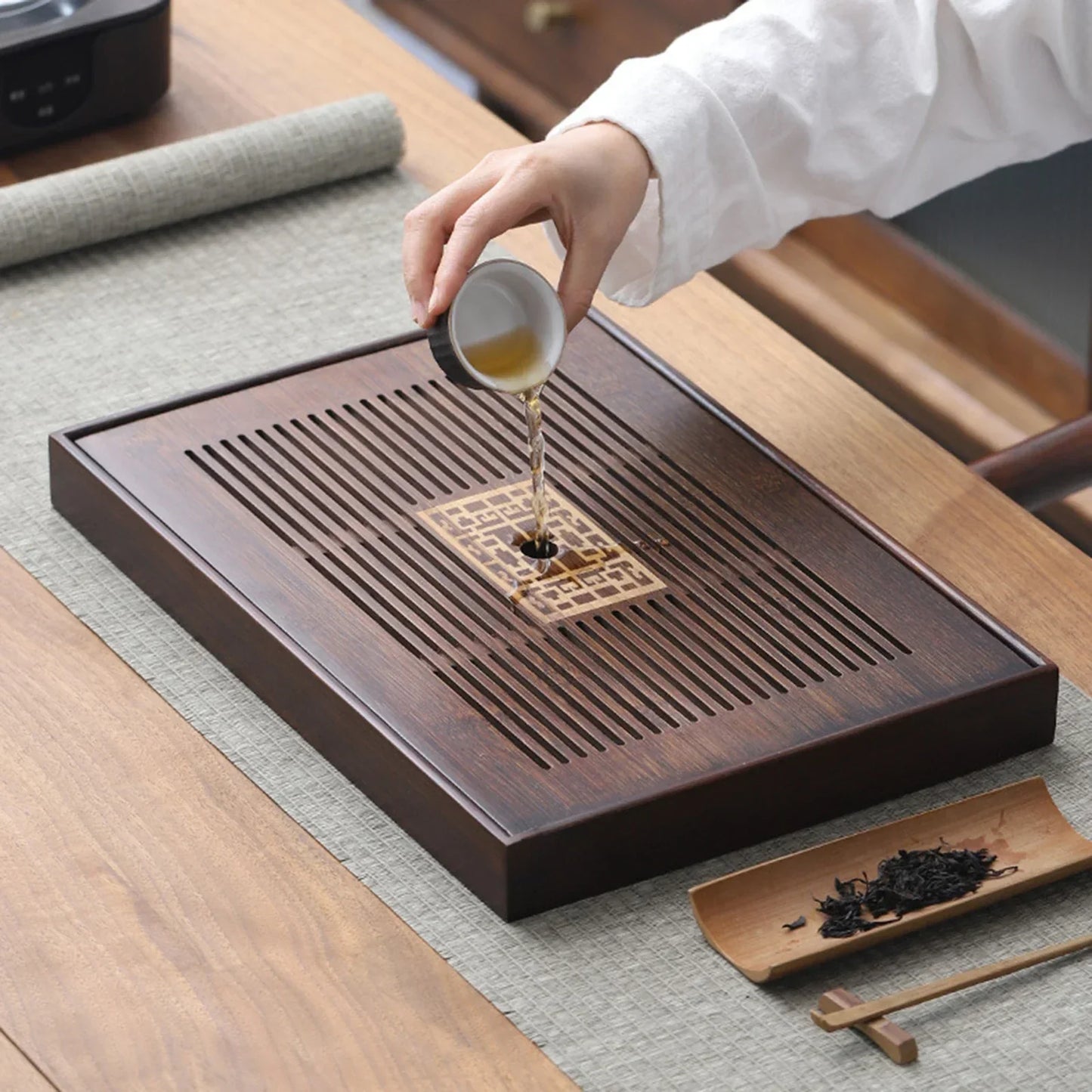 Chinesisches Teetablett mit Wasserlagerbox Haltbares einfaches Entwässerungstablett Teeservice-Tablett für Teestube Zuhause Haushalt Büro