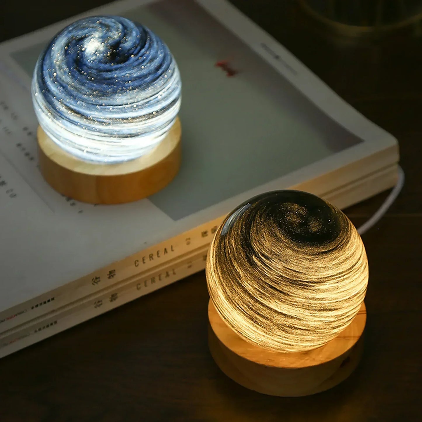KosmosGlow - 3D Kristallplaneten Nachtlampe | Karnz