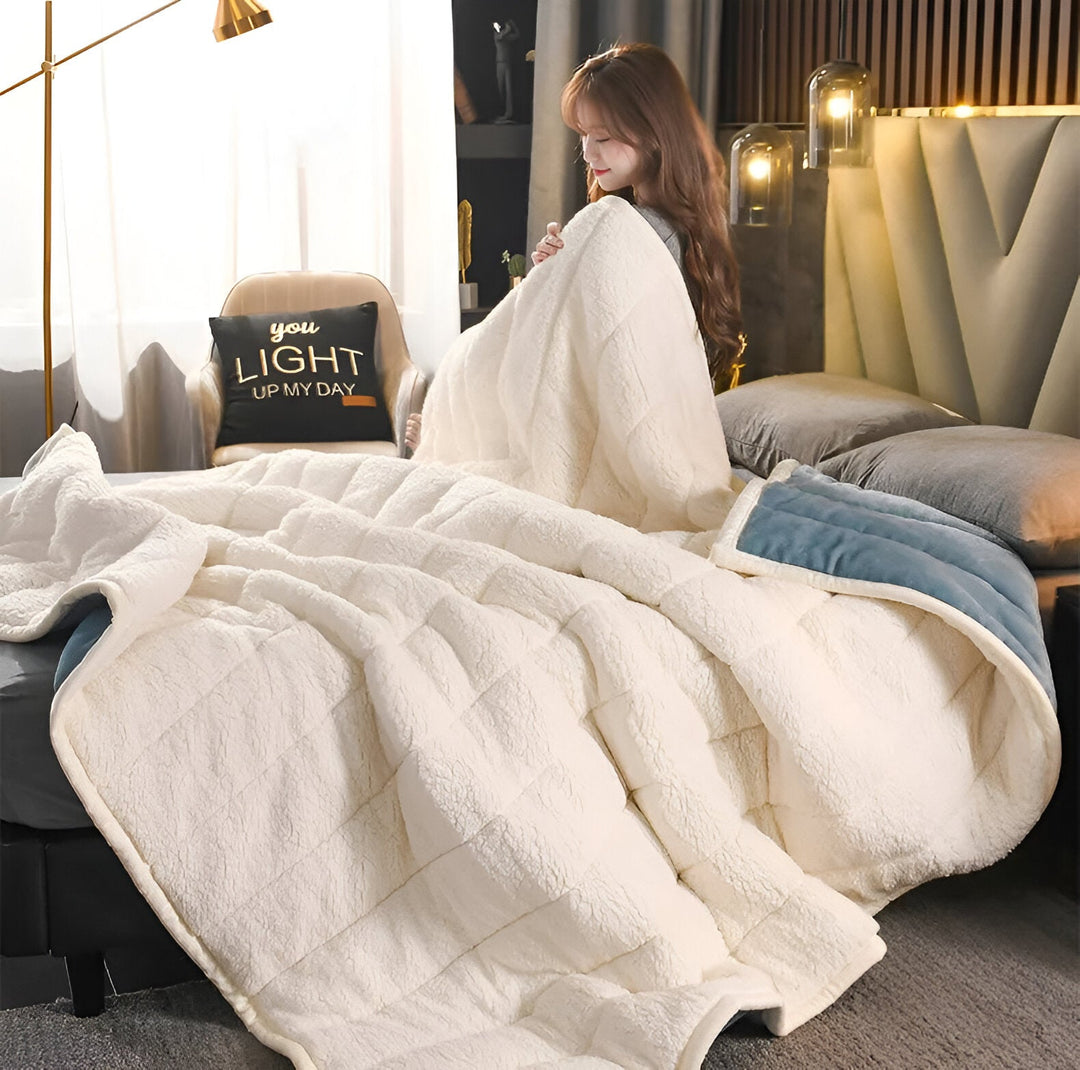 Karnz | Luxus Fleece Decke Super Weich Warm und Gemütlich Hochwertige Materialien