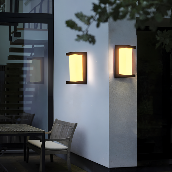 Smart Outdoor Wall Lamp mit Bewegungsmelder – LED-Beleuchtung für Sicherheit und Atmosphäre | Karnz