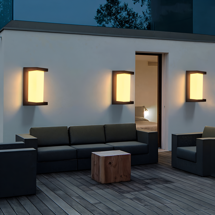 Smart Outdoor Wall Lamp mit Bewegungsmelder – LED-Beleuchtung für Sicherheit und Atmosphäre | Karnz