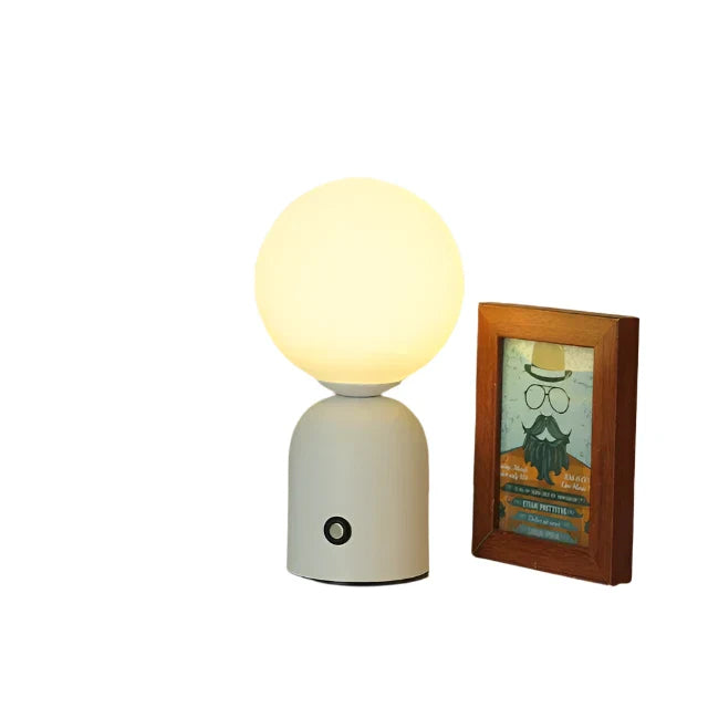 Wiederaufladbare LED Tischlaterne – Tragbare kabellose Lampe für Innen & Außen | Karnz