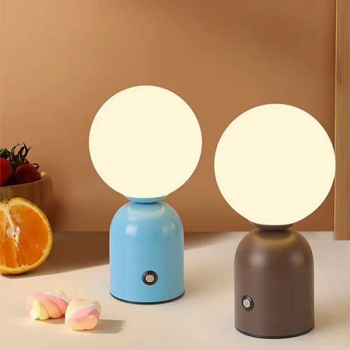 Wiederaufladbare LED Tischlaterne – Tragbare kabellose Lampe für Innen & Außen | Karnz