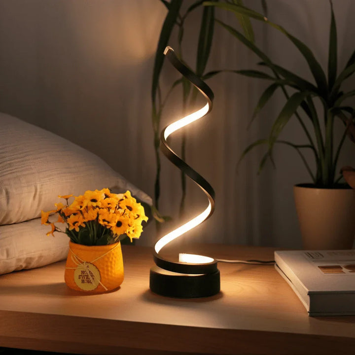 SpiralLight LED Tischlampe mit dimmbarem Licht und Touch-Steuerung | Karnz