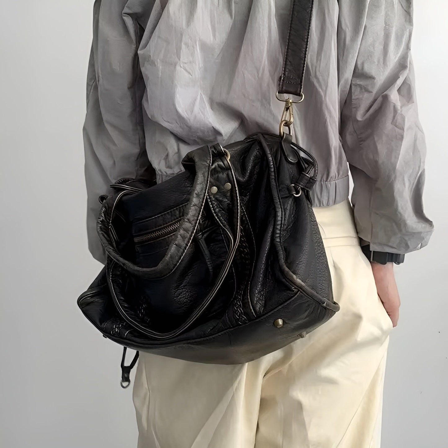 Schultertasche aus echtem Leder – Hochwertig und elegant | Perfekt für Alltag und Büro