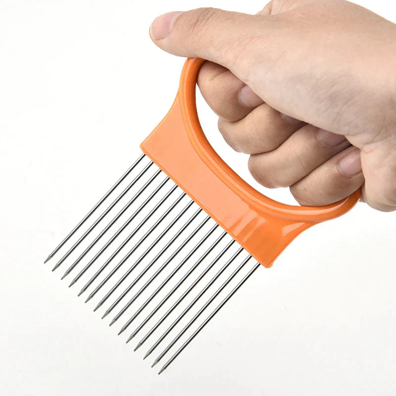 OnionMaster Cutter - Handlicher Schneider für die Küche Karnz