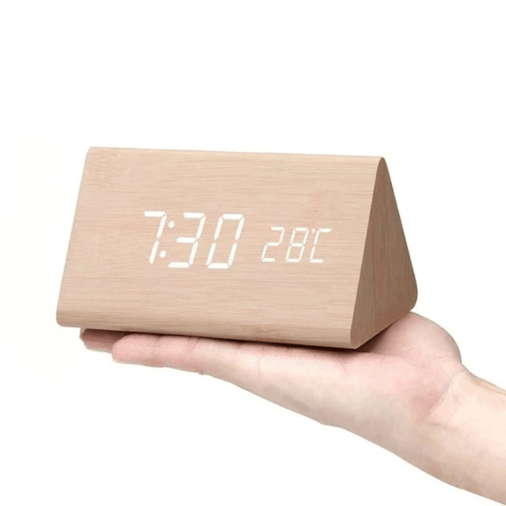 Sprachgesteuertes LED Holz Uhr | Karnz
