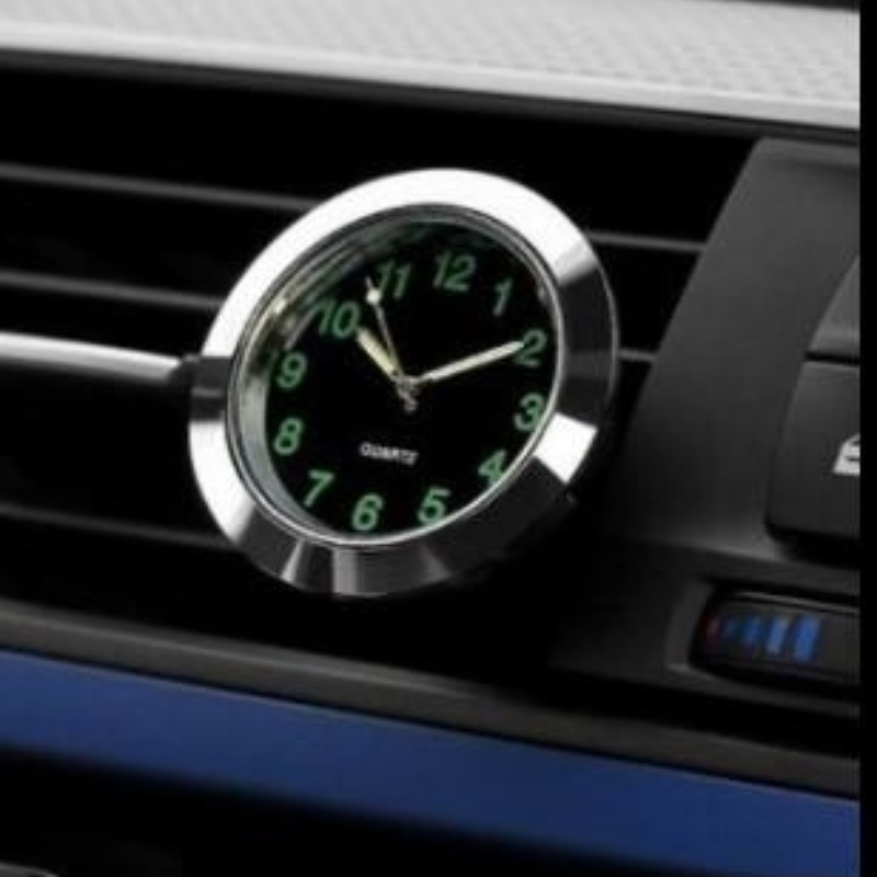 AutoTime Mini Analog Uhr – Selbstklebendes und stilvolles Design für Auto-Innenraum Karnz