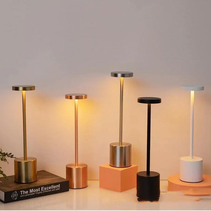 Kylie Moderne Stil LED Schreibtischlampe | Karnz