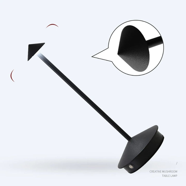 Robyn Arrow LED Tischlampe | Karnz