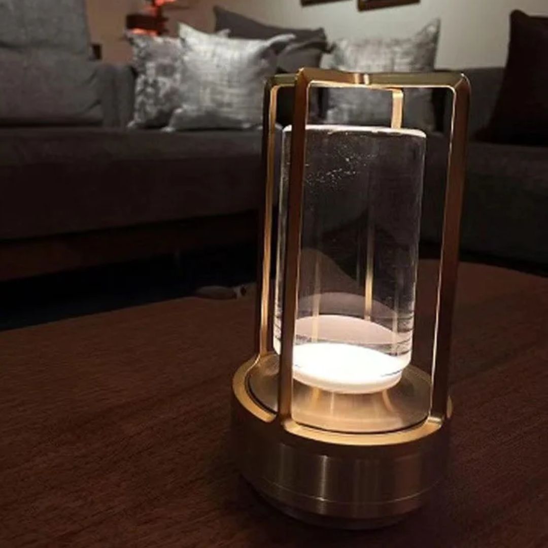 Clary LED Drahtlos Retro Metall Bar Schreibtischlampe | Karnz
