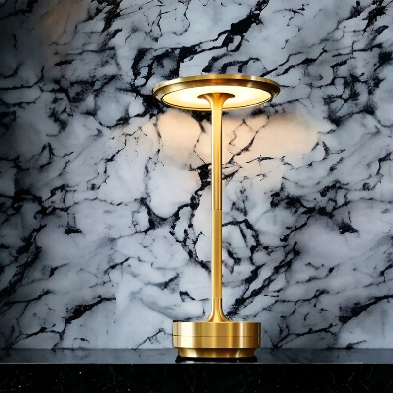 Stimmungsvolle Luxus Tischlampe - LumoVibe | Karnz