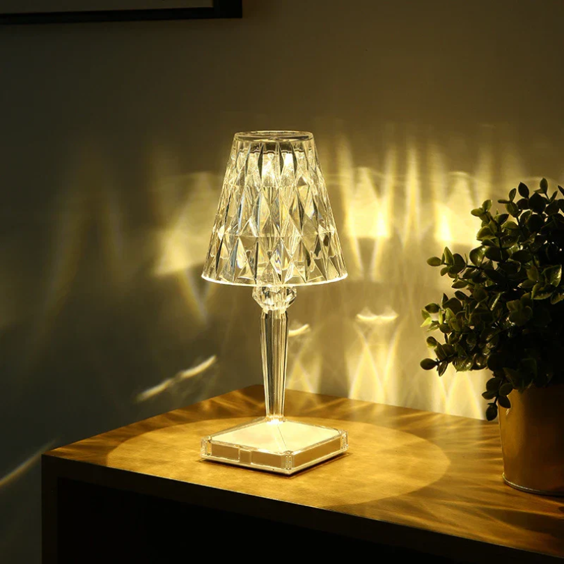 Chic Tischlampe mit Kristall-Design - CrystalLuxe | Karnz