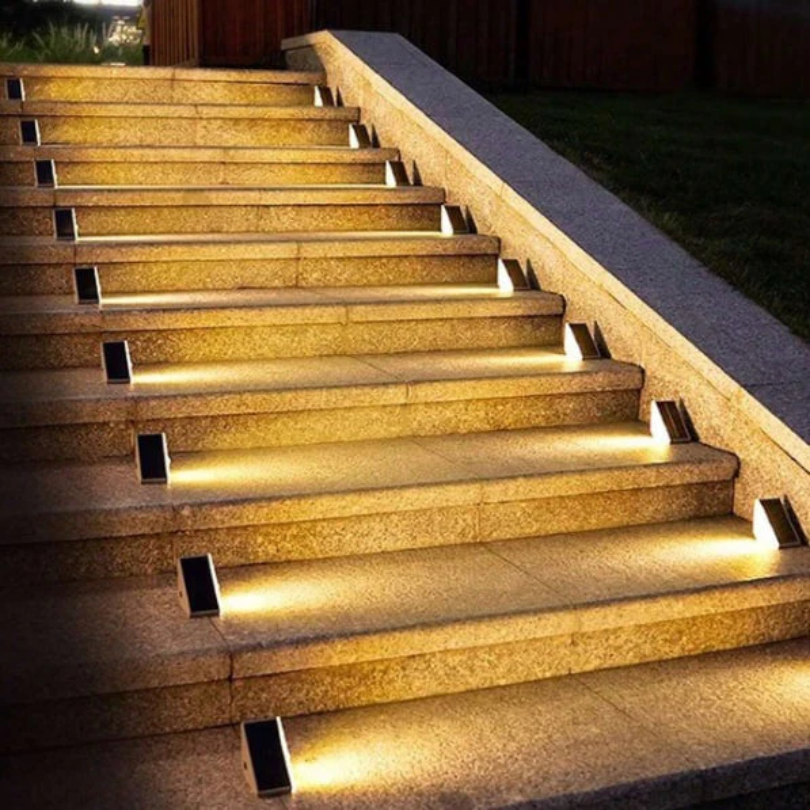 Solarbetriebenes Treppenlicht - SolarStep | Karnz