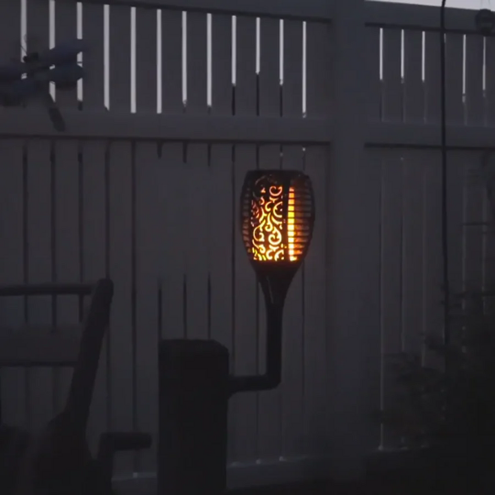 Gartenfackeln LED Beleuchtung - SolarFlame | Karnz