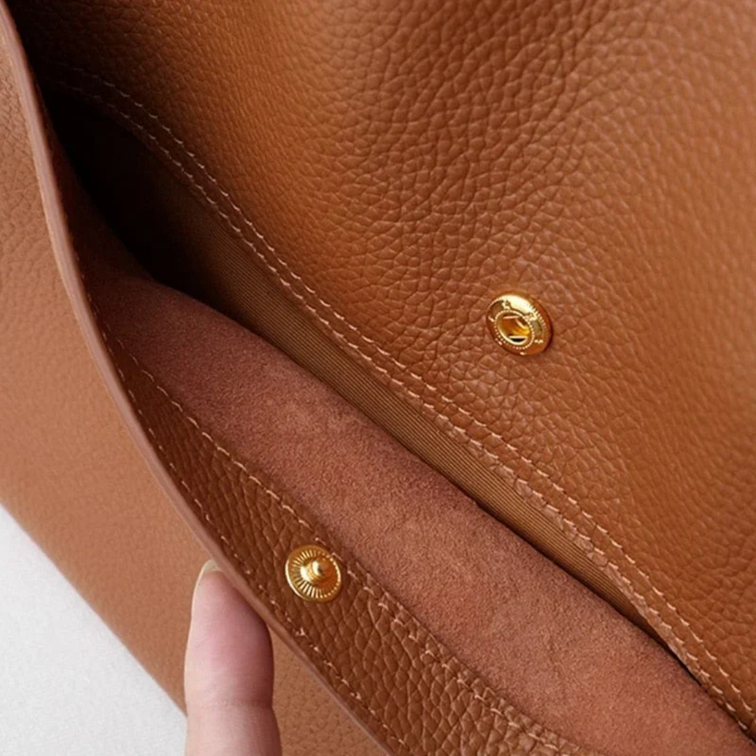 Große Leder-Handtasche mit großzügigem Fassungsvermögen - DailyLux | Karnz