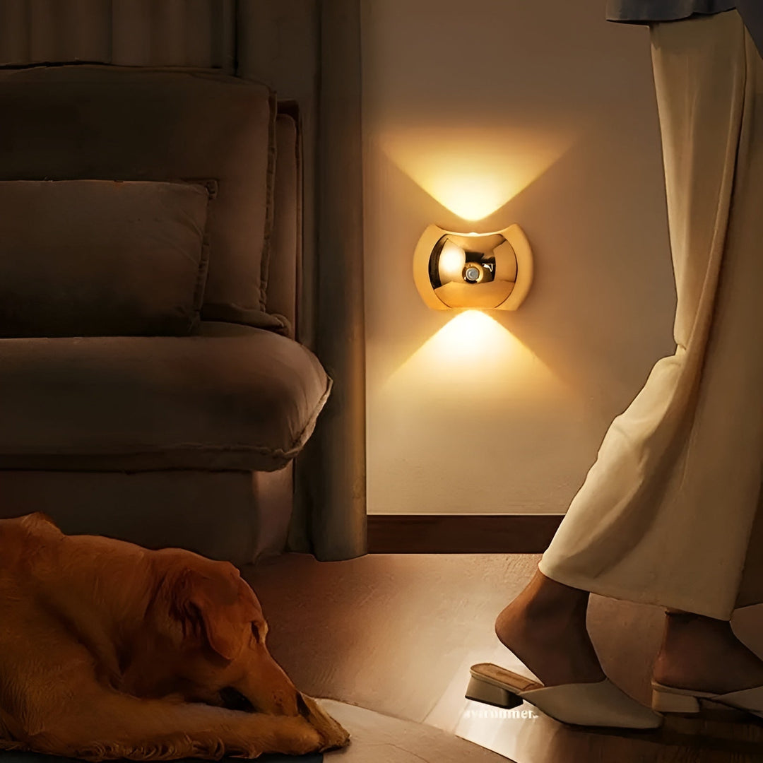 Wandleuchte mit Bewegungsmelder – Dual-LED-Beleuchtung nach oben und unten | Magnetisch & PortaKarnze