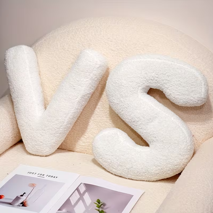 Weißes Buchstaben-Dekorationskissen – Weich und vielseitig | Kreative Kissen für Ihr Sofa und Bett | Karnz